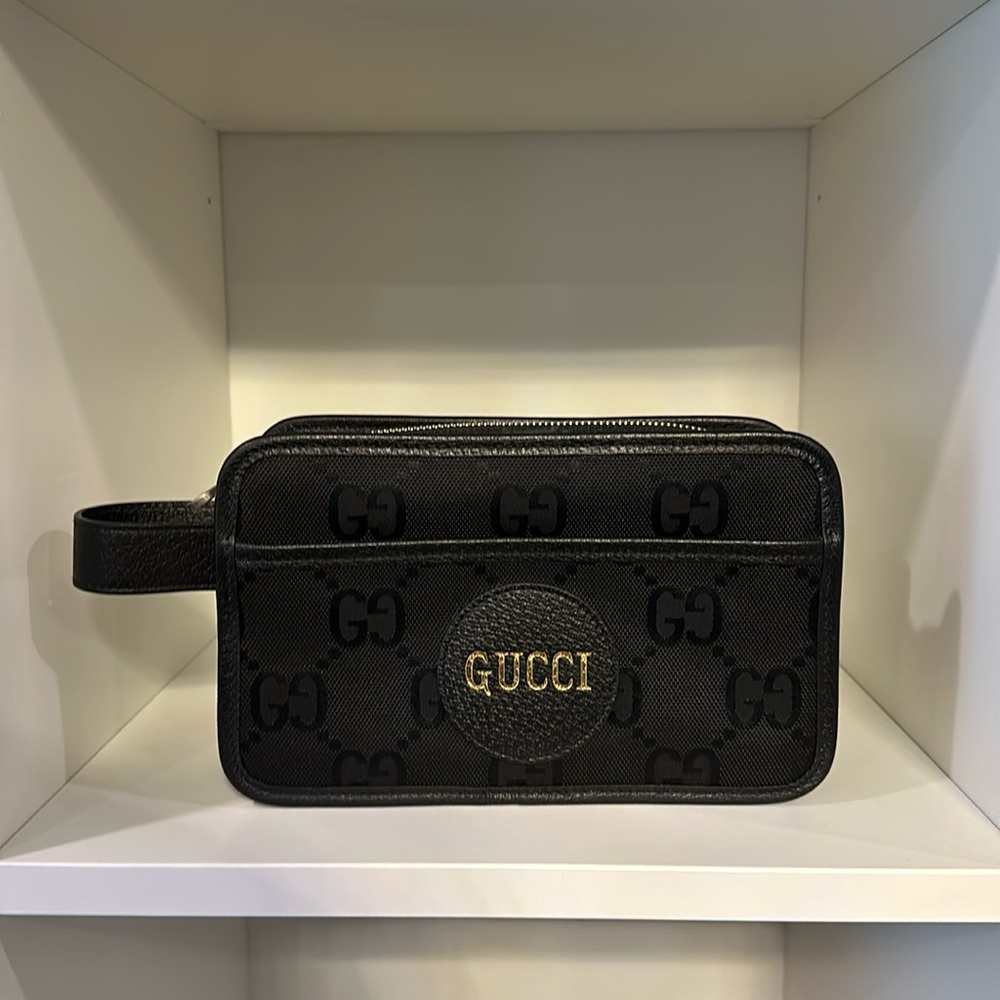 Gucci toiletry case - used in great shape